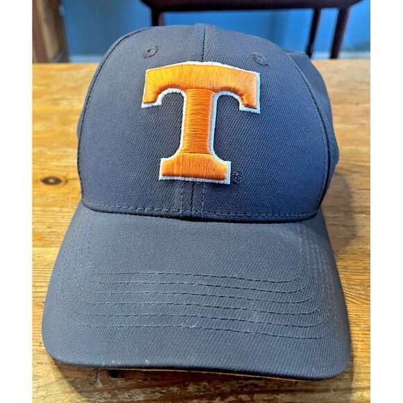 Tennessee Volunteers Baseball Hat Black Snapback Embroiderd Vols UT NCAA - Picture 1 of 8